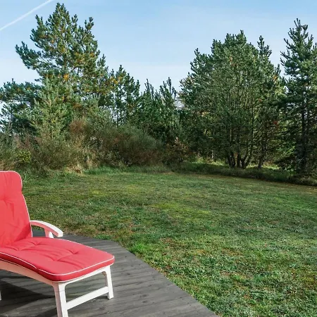 Holiday home Hilleborg - 100m From The Sea In Ne Jutland By Interhome