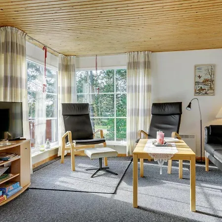 Hilleborg - 100m From The Sea In Ne Jutland By Interhome