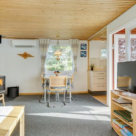 Hilleborg - 100m From The Sea By Interhome 펜션 *